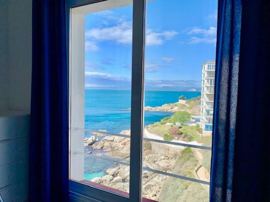 Les Pieds Dans L'Eau, La Tete Dans Les Nuages, Roses Apartment Exterior foto